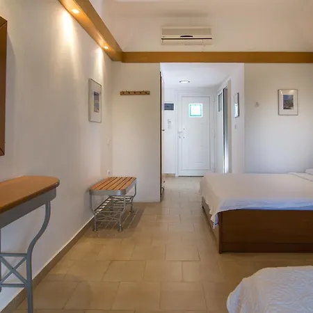 Linaraki & Halkidiki Apartment