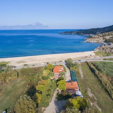 Linaraki & Halkidiki 公寓 *