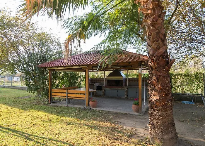 Linaraki & Halkidiki * Sykia Chalkidikis