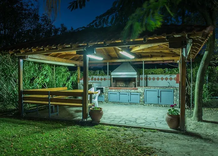 Apartamento Linaraki & Halkidiki *