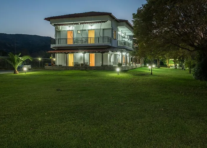 Linaraki & Halkidiki * Sykia Chalkidikis